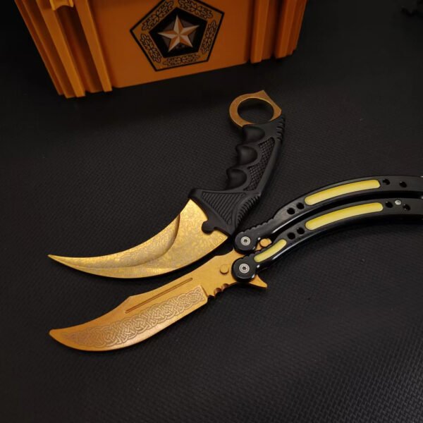 Karambit & Balisong ✩ | Lore