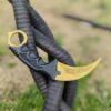 Karambit ✩ | Lore