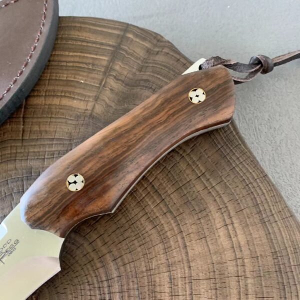 Kukri Knife