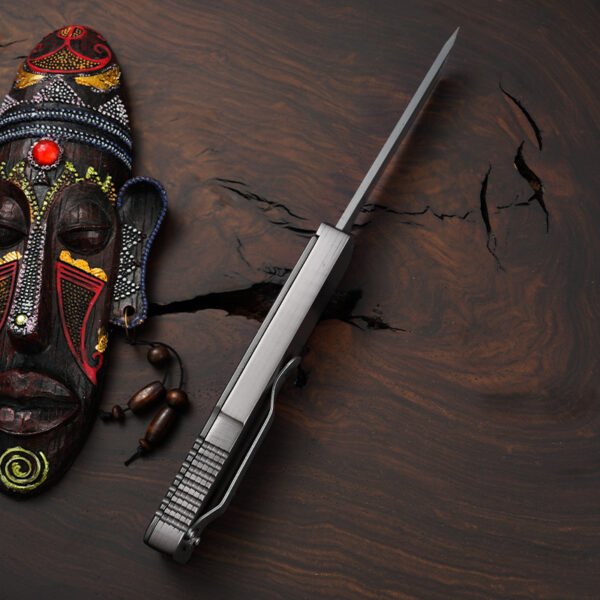 Gravity Knife