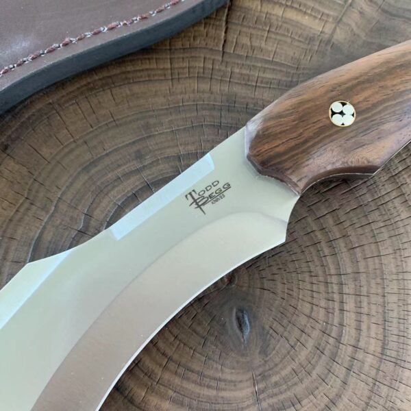 Kukri Knife