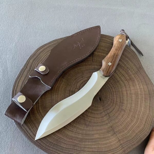 Kukri Knife