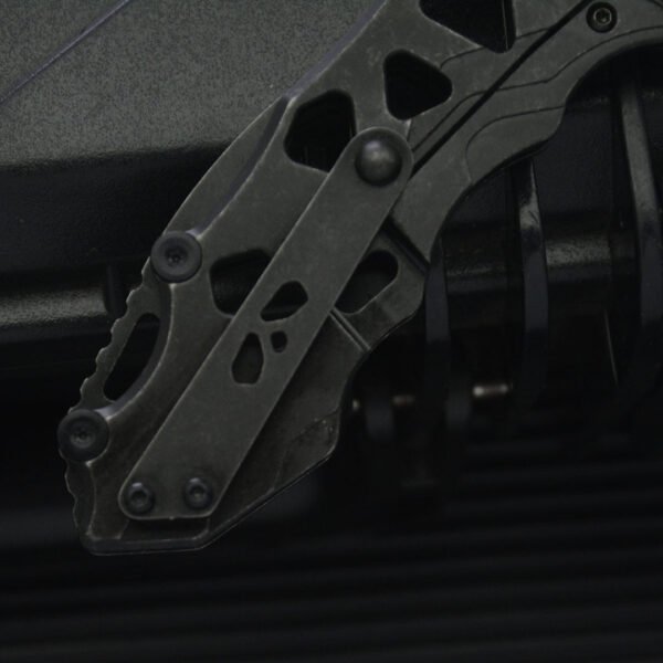 D2 Heavy-Duty Knife