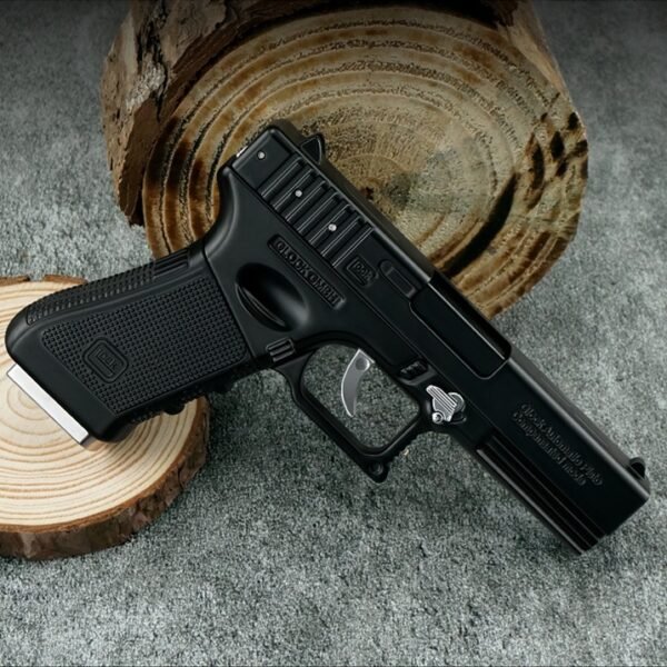 1:2.05 GLOCK Pistol