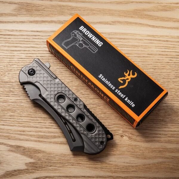 Curved Blade Knife