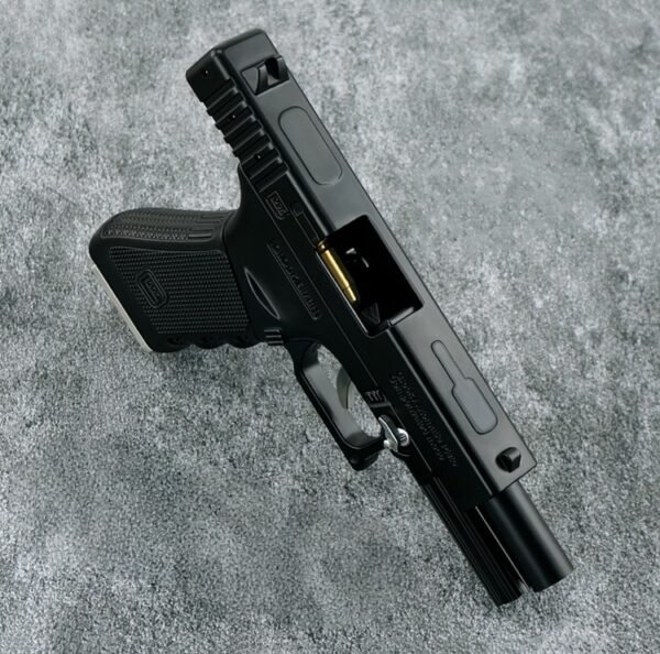 1:2.05 GLOCK Pistol